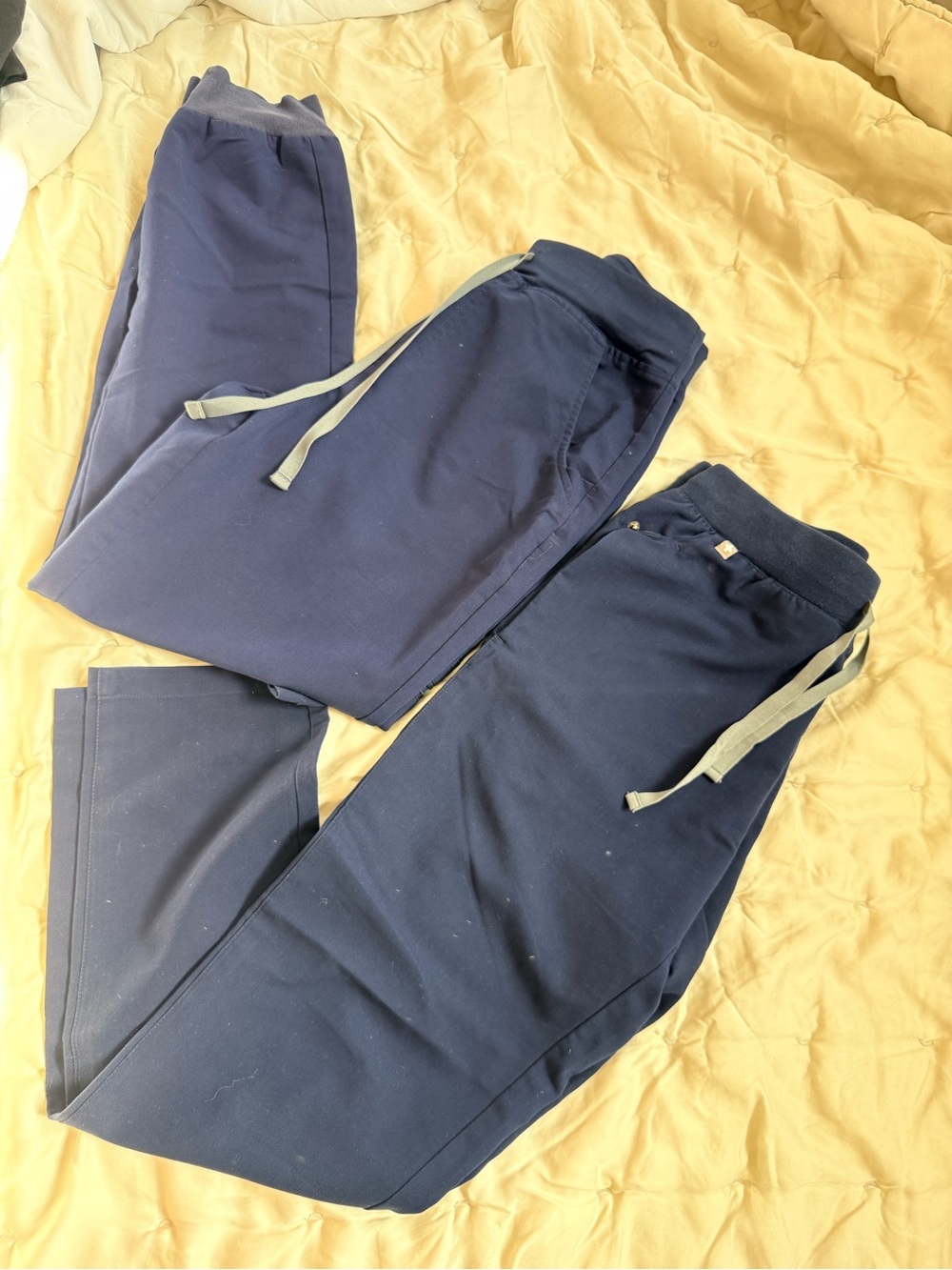 Figs Women’s Pants size Small